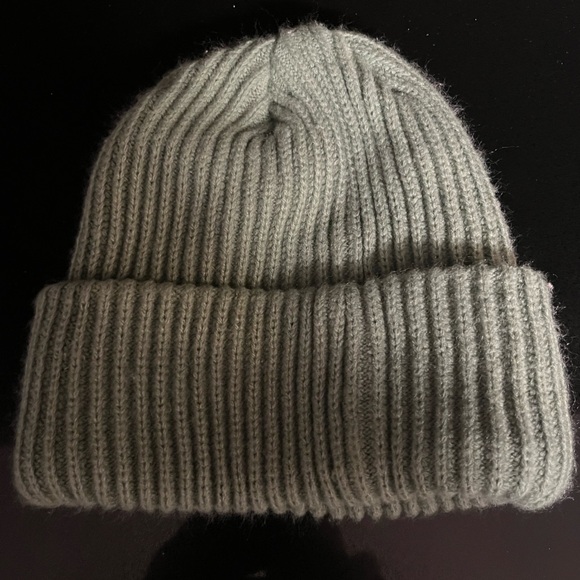 H & M Make the Change Olive Green Beanie Hat - Picture 3 of 3
